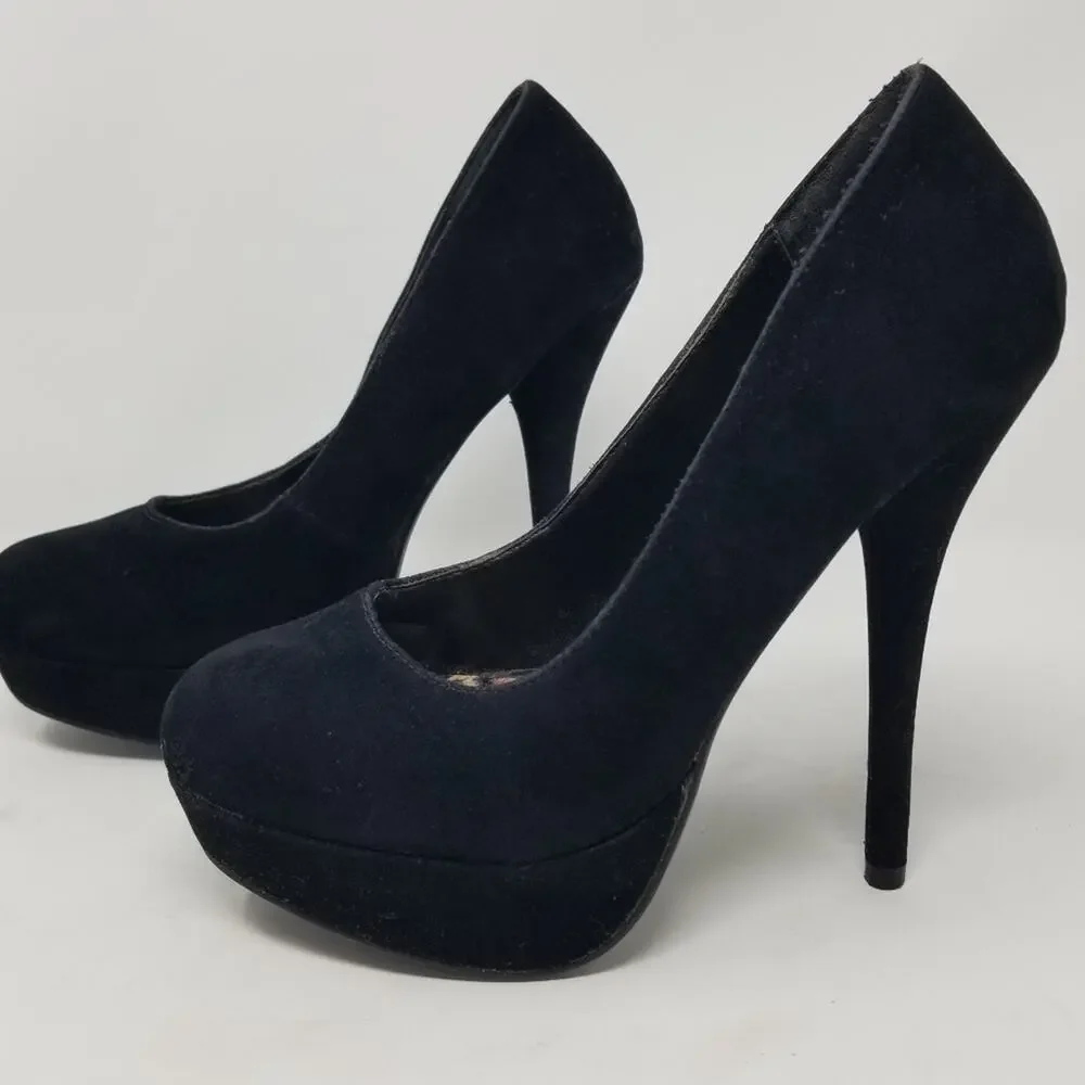 D Black‎ Velvet Platform Heels Size 6 1/2